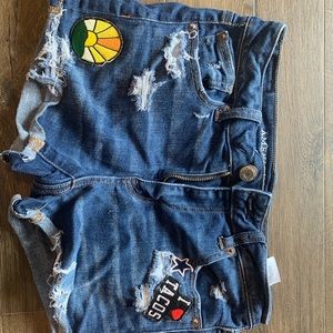 American Eagle Size 2 Jean Shorts!